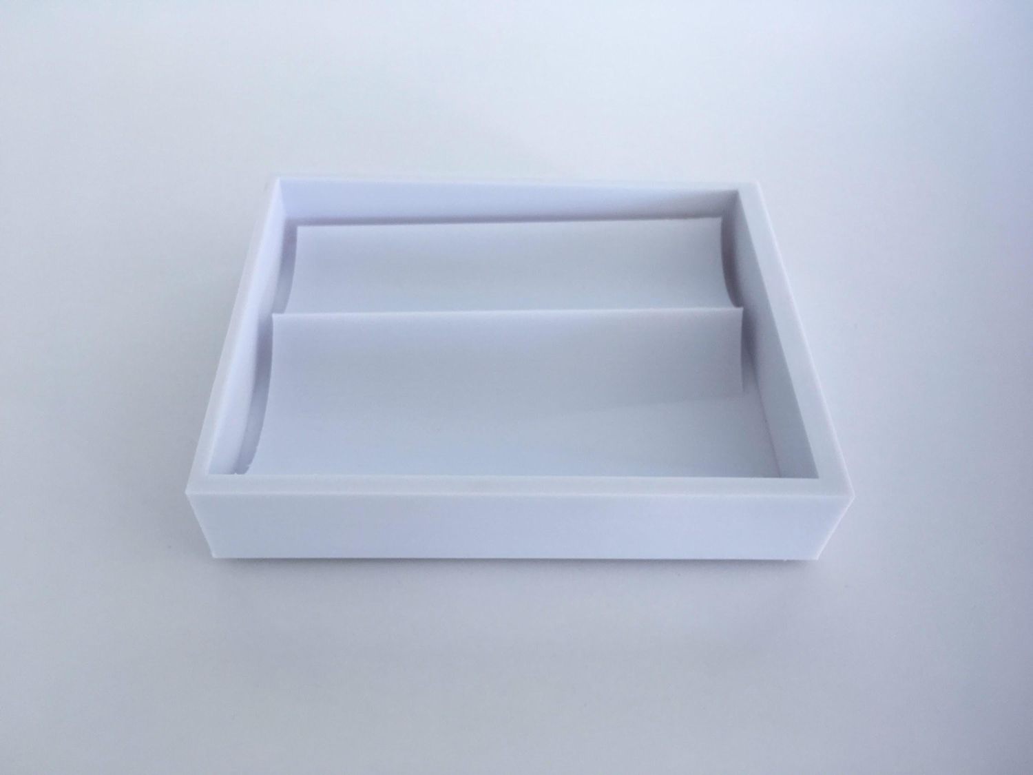 Silicone-shelled ultrasound phantom
